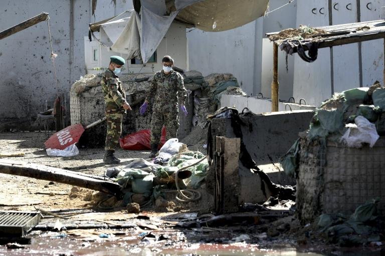 Трима ранени в Кабул след атентат в джамия