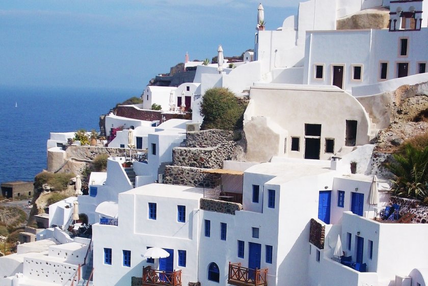 Гърция ще лекува туристи, ако се заразят с коронавирус