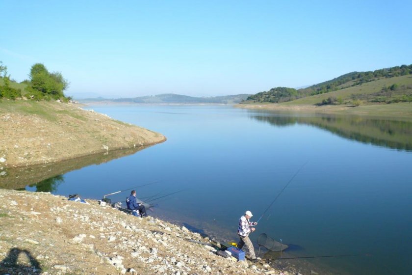 Страхливци скриха, че приятелят им се удавил