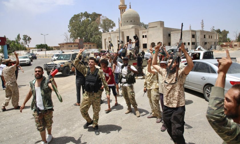 Правителството изтласка армията на Хафтар от Западна Либия