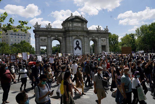 Антирасистките протести заляха и Европа