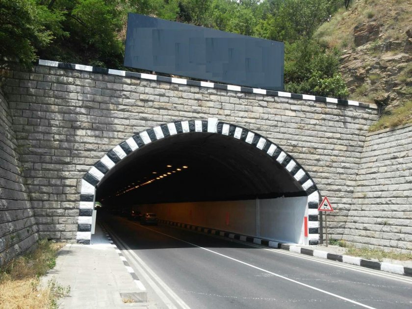 Авария в тунел "Железница", карайте внимателно