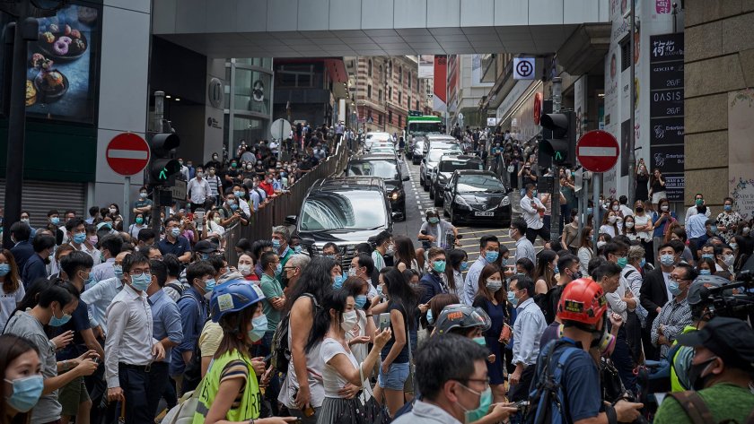 Китай налага визови ограничения на американци за Хонконг