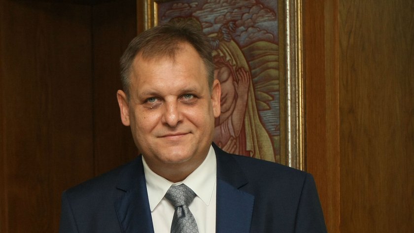 ВАС: Не само Пламен Узунов е имал достъп до делото за либийския танкер