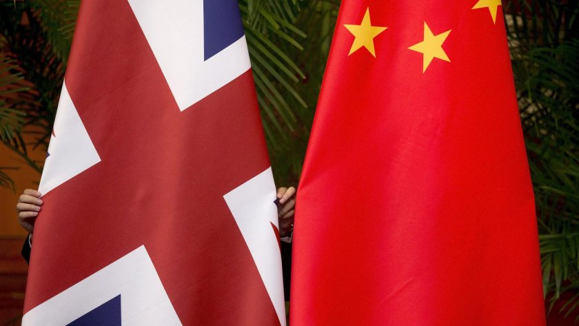 Китай обвини Великобритания в "груба намеса" за Хонконг
