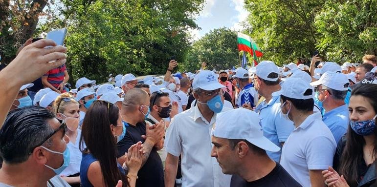 Мустафа Карадайъ твърд срещу агресията на "Росенец" (НА ЖИВО)