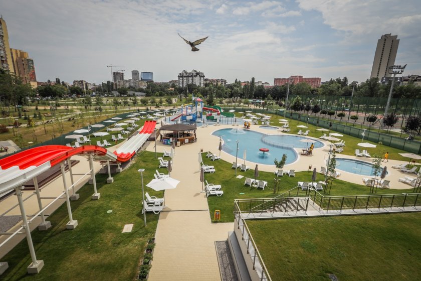Ура! Аквапаркът в София отваря официално в понеделник