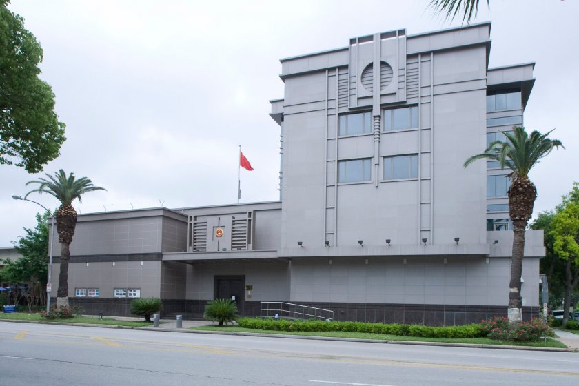 САЩ затвориха консулството на Китай в Хюстън