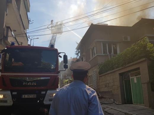 Незагасен фас подпали центъра на Хасково