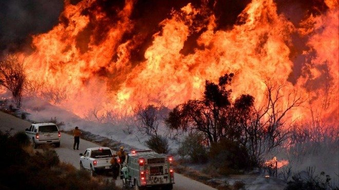 Евакуираха над 7 000 души в Калифорния заради пожари