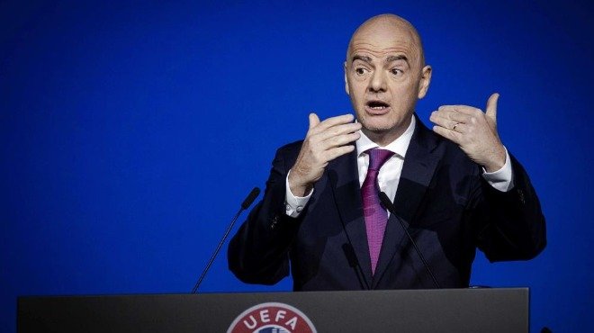 Инфантино остава президент на ФИФА, независимо от разследването срещу него