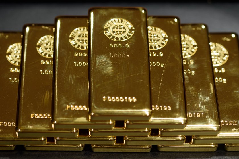 Златото с исторически рекорд – гони $2000 за тройунция