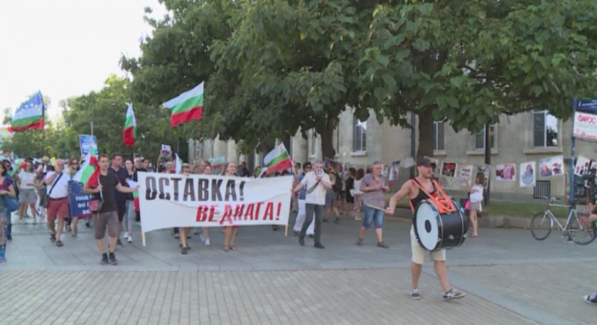 Антиправителствени протести и във Варна, Русе и Бургас