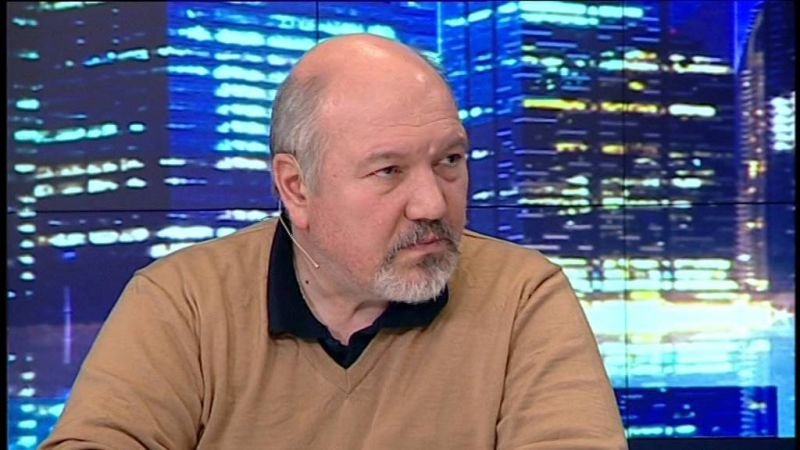 "Стратегът" на Радев проф. Ал. Маринов: Решението за атаката не е на полицията