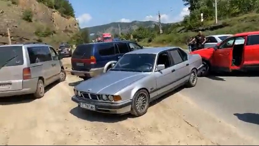 Тапата на Калотина заради протеста е 15 километра 