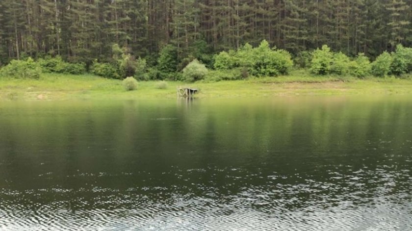 Спряха изтичането на отпадни води край язовир Цонево