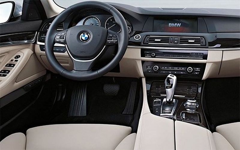 Баровец с BMW подмята менте книжка от Гърция