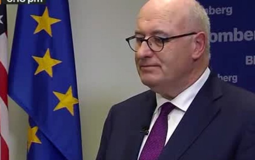 Еврокомисарят по търговията подаде оставка