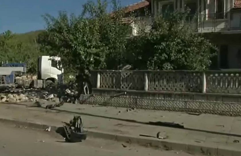 Тираджията, забил се в къща и убил човек, отива на съд