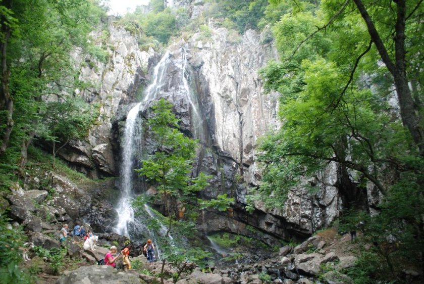 Свалиха двама чужденци от Боянския водопад