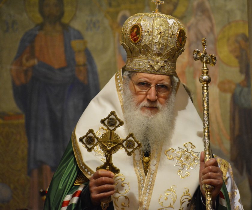 Патриарх Неофит тъжи за Симеон Пешов