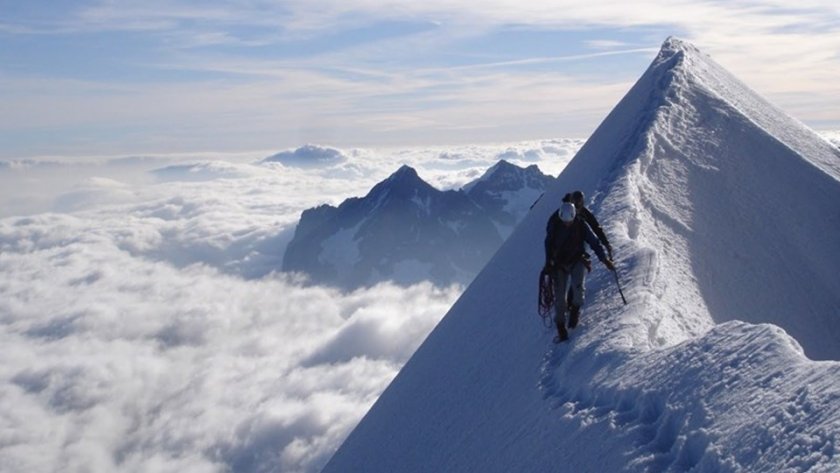 Още един алпинист загина на Еверест