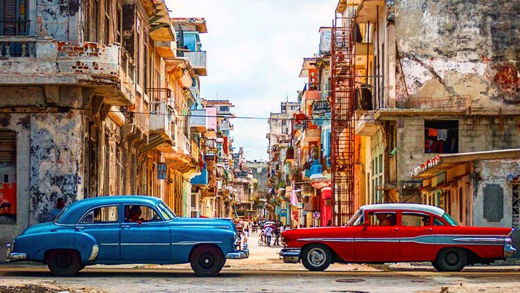 САЩ бойкотират кубинските пури, ром и хотели
