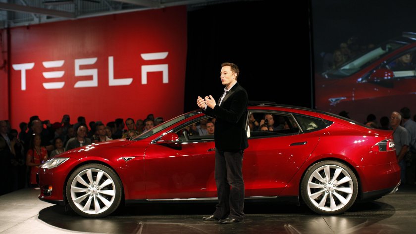 Пазарната стойност на Tesla се срина с 50 млрд. долара