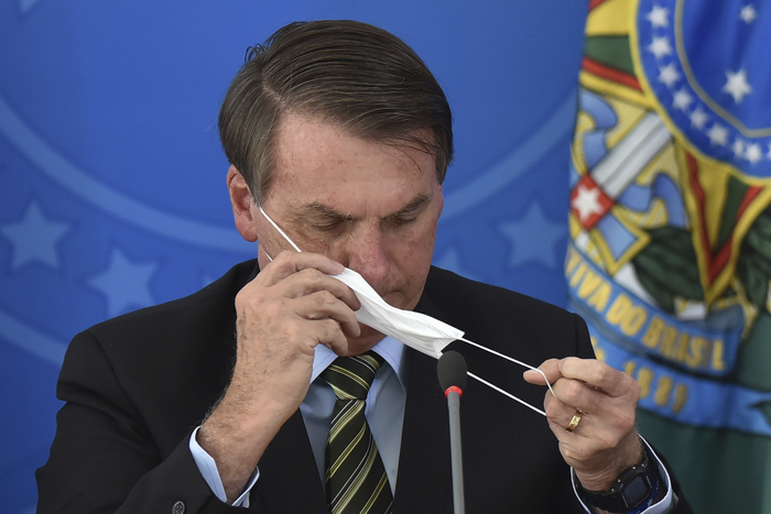 Бразилският президент изписан след операция 