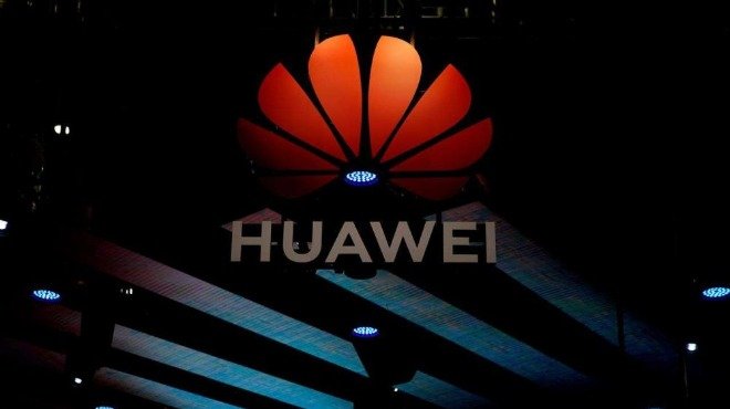 Трима загинаха в пожар в научен център на Huawei