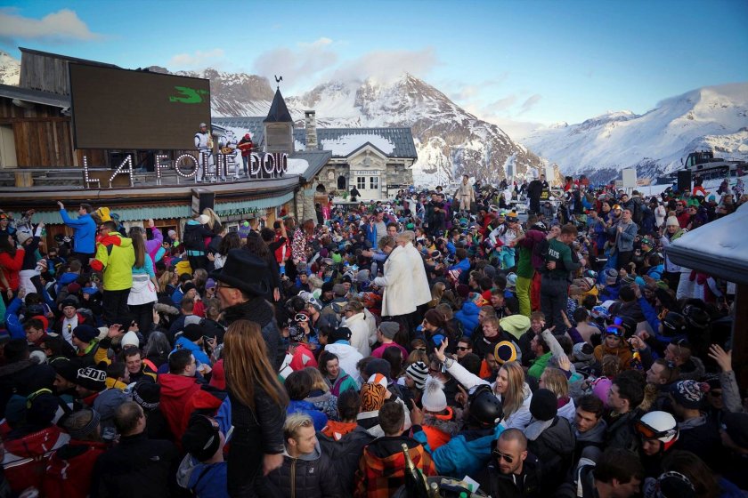 Австрия забрани партитата на ски курортите