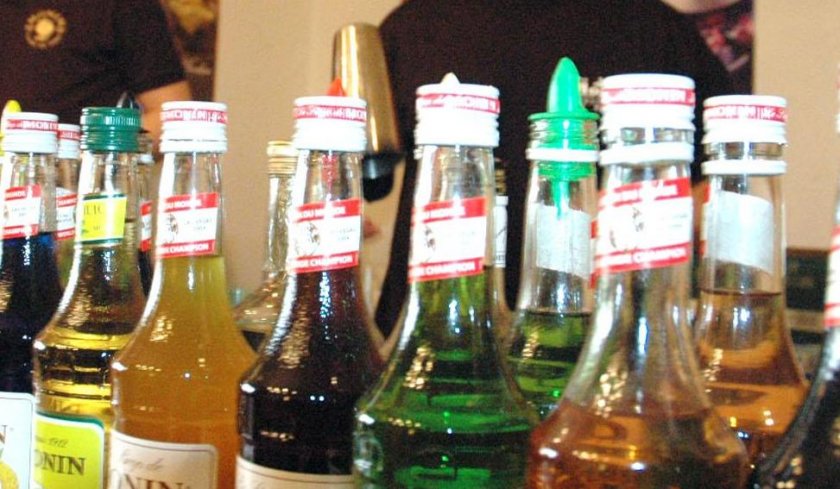 Спецакция в Кубрат: иззеха 1 500 л нелегален алкохол 