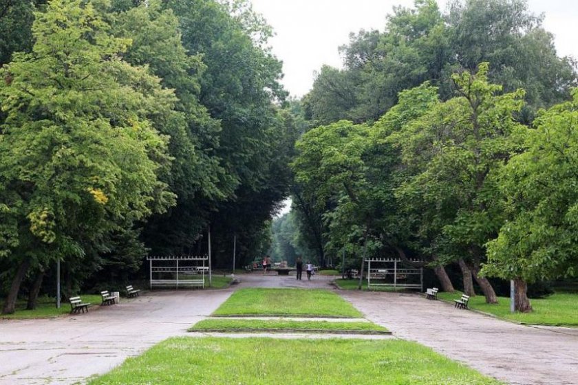 Над 5000 частни имоти са в софийски паркове и зелени зони 