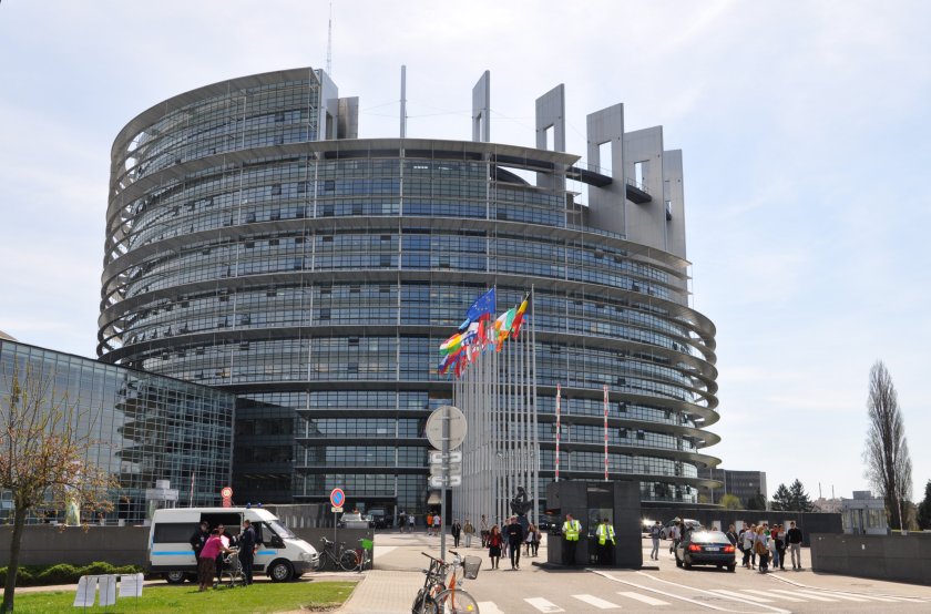 Днес Европейският парламент гласува резолюцията за България