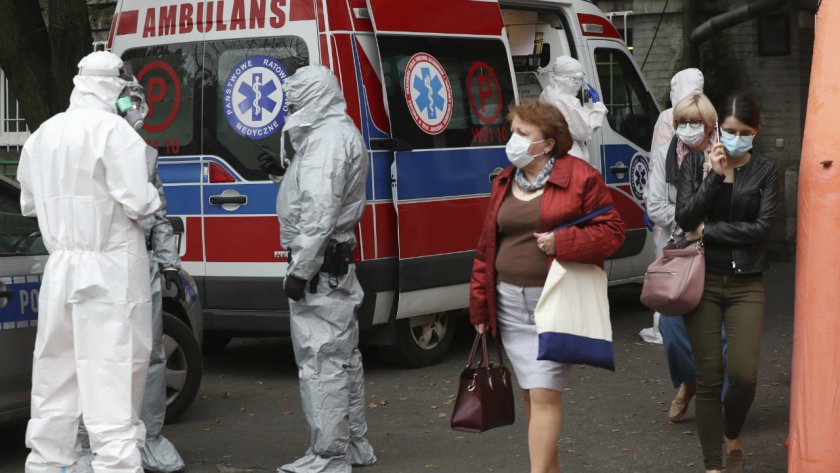 Почти 8000 заразени в Полша за денонощие