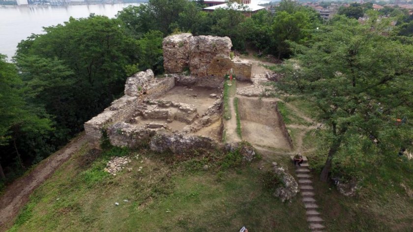 Уникално: Откриха таен изход от Свищовската крепост