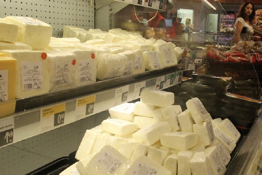 ВНИМАНИЕ: Кашкавал и сирене с палма в Перник