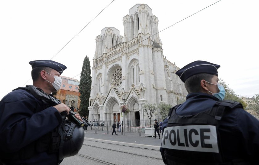 Франция очаква още терористични атаки