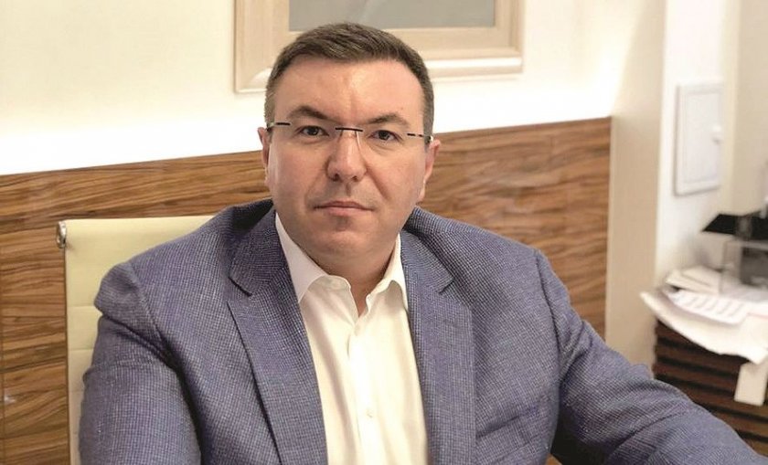 Министър Ангелов: Под карантина съм, връщам се на работа във вторник