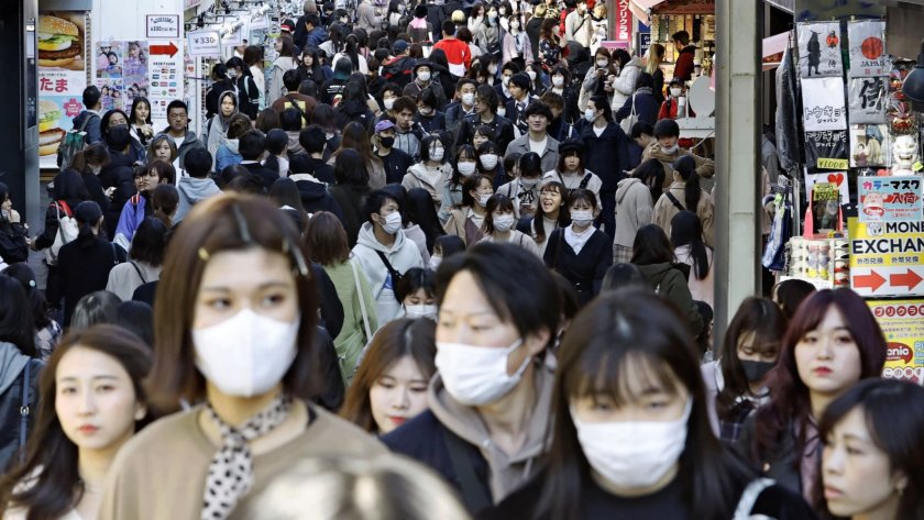 Заразените с вируса в Япония вече са над 100 000