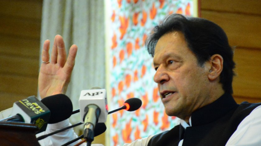 Пакистанският премиер: Зукърбърг да забрани ислямофобските послания 