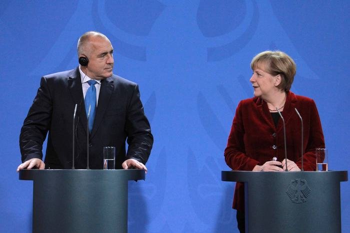 Борисов говори с Меркел за Северна Македония 