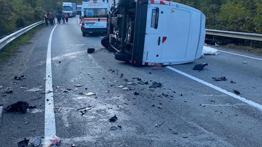 Наш шофьор на микробус загина при катастрофа в Карпатите