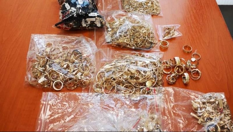 Контрабандни златни накити са задържани на "Капитан Андреево"