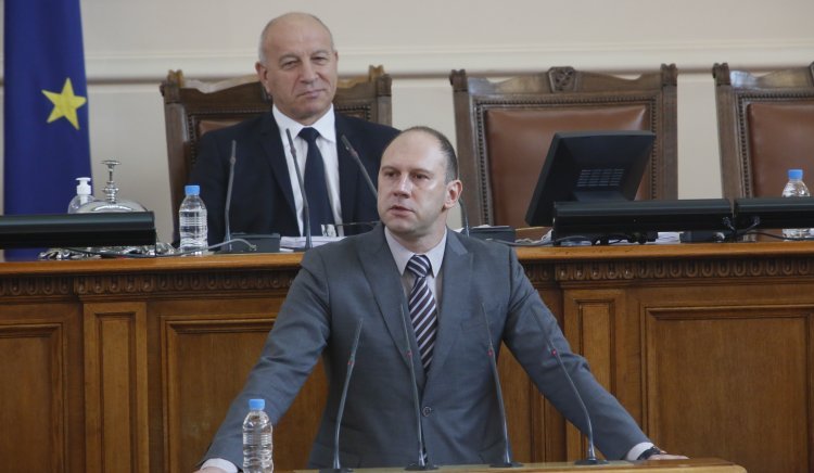 Депутат от БСП: Не се регистрираме, за да не участваме в разграбването на България