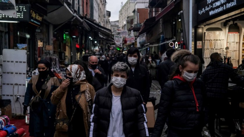 Жесток комендантски час се въвежда в Турция за 3 дни