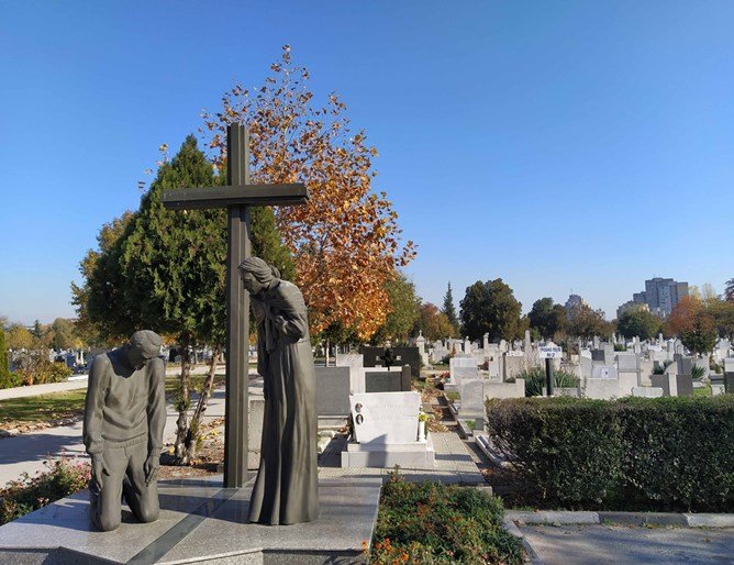 „Позитивна” новина: В гробищата на Пловдив още има места