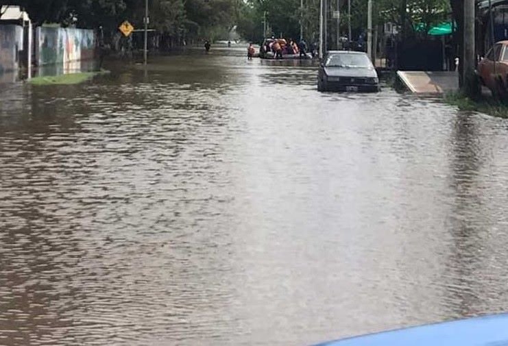 Наводнения и бури в Сардиния, има загинали 
