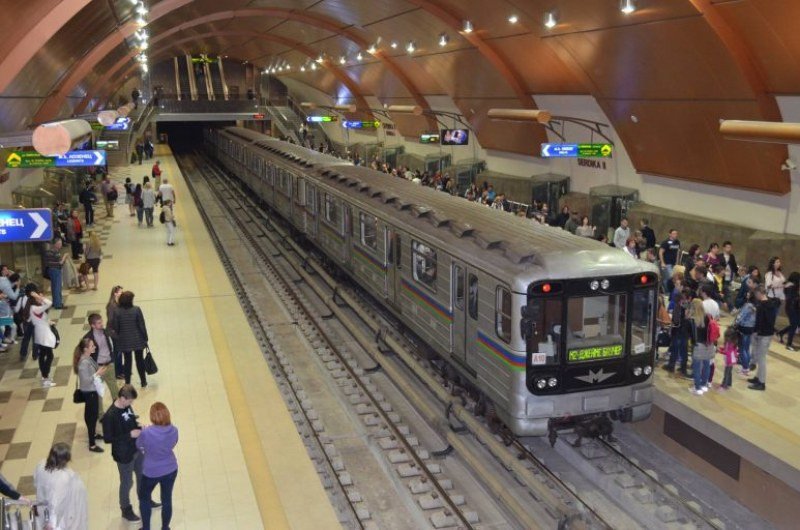 Метрото спира в събота
