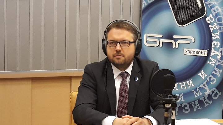 Германски спец: Китай овладява български медии
